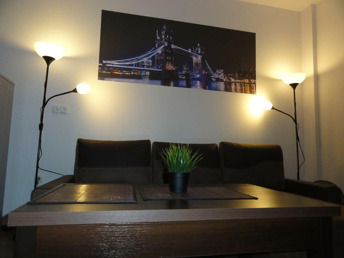 Apartament Centrum Gieldowa Varsovia Exterior foto