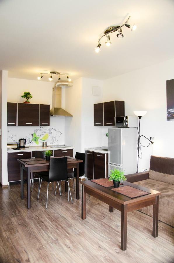 Apartament Centrum Gieldowa Varsovia Exterior foto